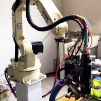【能擎激光】合肥工业激光焊接机器人 智能机器人焊接机 光纤激光焊接机器人